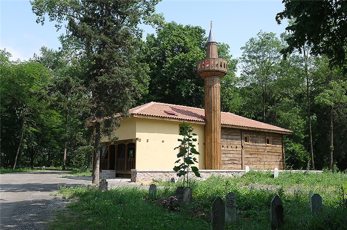 Büyükesence Orhan Camii