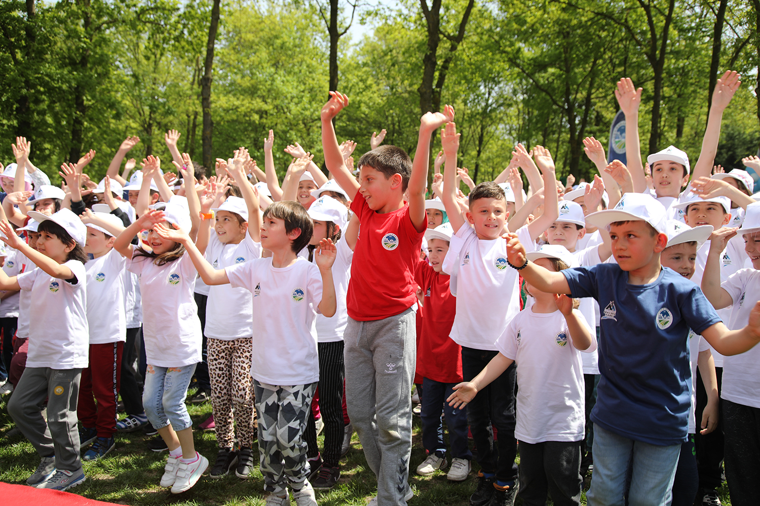 Çocuklar Macera Park’ta doyasıya eğlendi