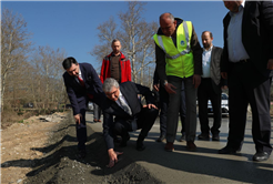 Pamukova Karapınar’da beton yol çalışmaları başladı