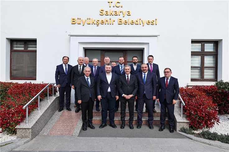 “Şehrimizin sanayi altyapısını modern bir yapıya kavuşturuyoruz”