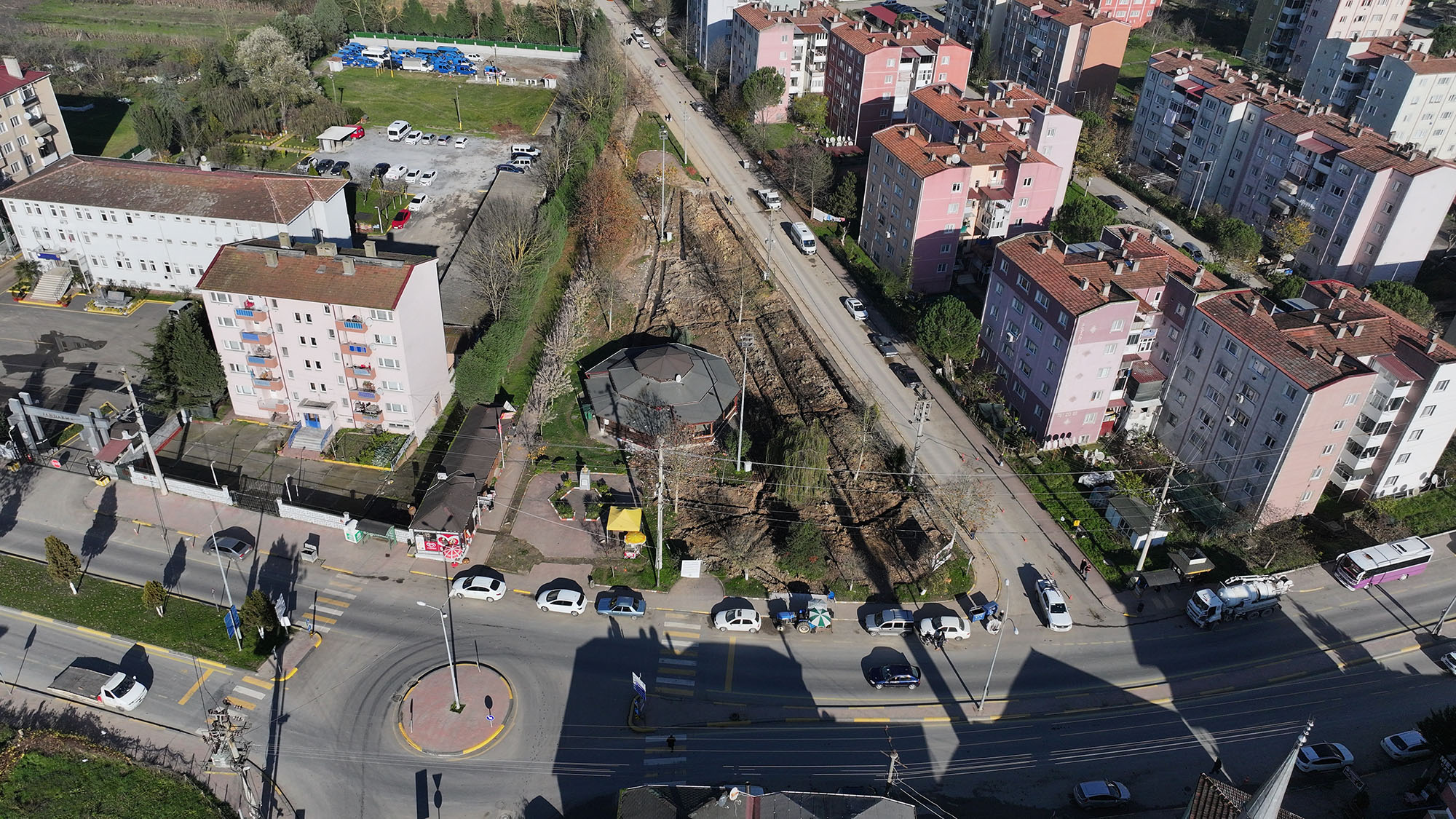 Ferizli’de sosyal yaşamın merkezi olacak projede çalışmalar başladı