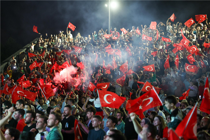 Milli heyecan iki noktada yaşanacak: Büyükşehir’den iki dev ekran