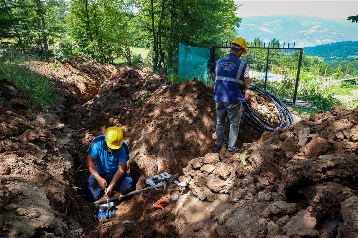 Geyve’nin iki mahallesinde içme suyu geleceği güvence altına alınıyor