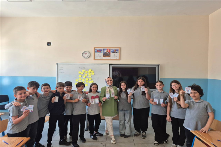 Sapanca Alaçam Ortaokulu’nda akran zorbalığına karşı farkındalık atölyesi