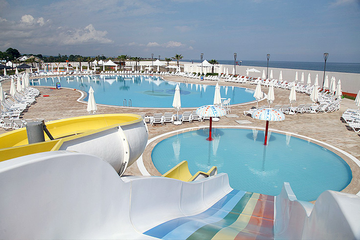 Büyükşehir hizmette sınır tanımıyor