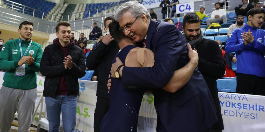 Büyükşehir sporcusu Türkiye şampiyonu