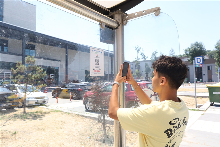 Büyükşehir QR Akıllı Durak Sistemini hayata geçiriyor