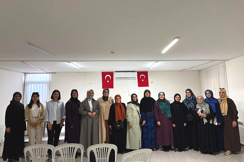 Büyükşehir’den Akyazı’da kadınlara rehberlik eden buluşma 