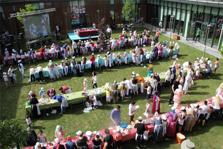 En özel pastalar anneler için yarıştı