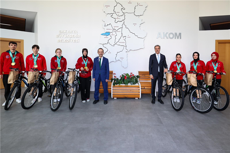 “En büyük şampiyonları yine bu şehir yetiştirmeye devam edecek”