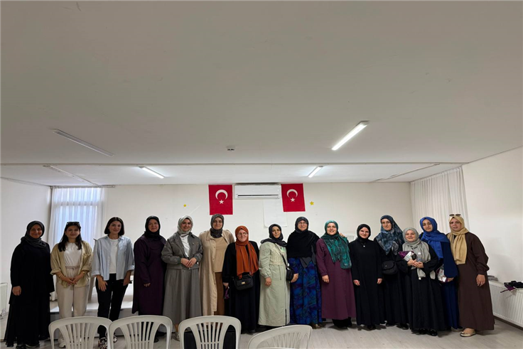 Büyükşehir’den Akyazı’da kadınlara rehberlik eden buluşma 