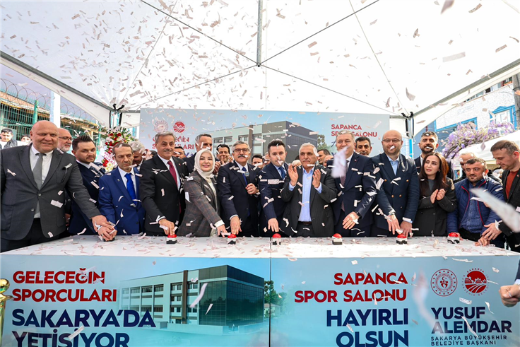 Binlerce gencin gözbebeği olacak: Sapanca Spor Salonu’nun temeli atıldı