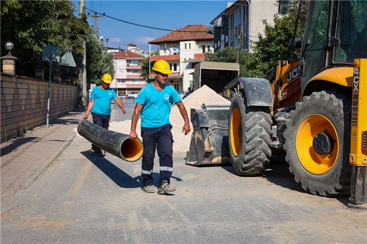 Pamukova Ankara Caddesi’nin yağmursuyu altyapısı yenileniyor
