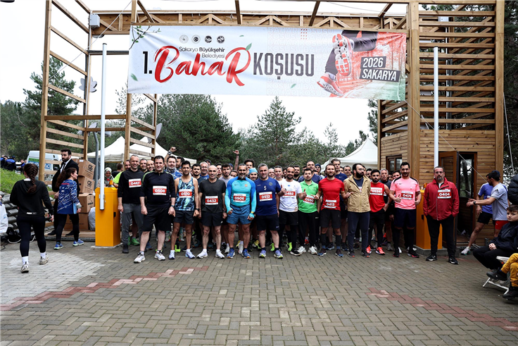 Sapanca’da Bahar Koşusu heyecanı: 700 sporcu Huzur Koridoru’nda buluştu