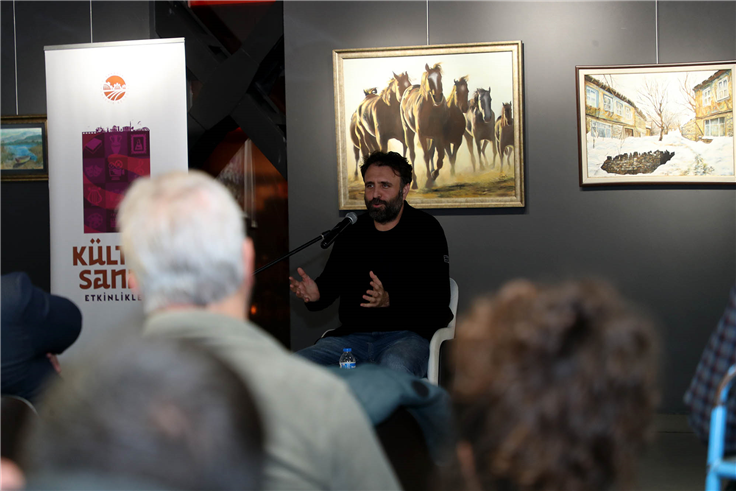 “İsmet Özel’e göre şiir gündelik hayata başkaldırıdır”
