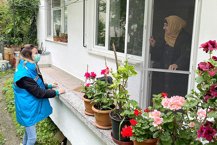 YADEM ekipleri sahada vatandaşların yanında