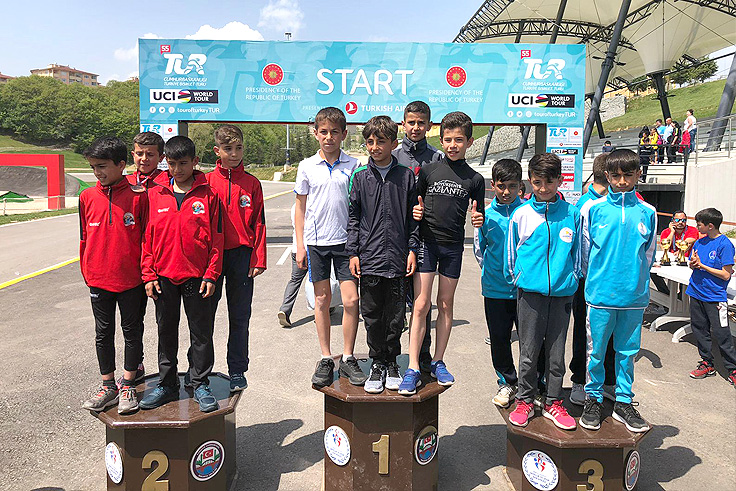 Ayçiçeği Bisiklet Vadisi’nde atletizm şöleni
