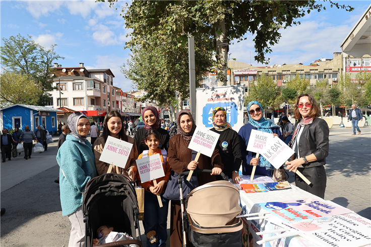 Emzirme Haftası’nda annelere özel program: “Bir damlasında bin fayda”