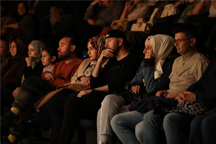 Ekim takvimi “Mükemmel Partner” tiyatrosu ile son buldu