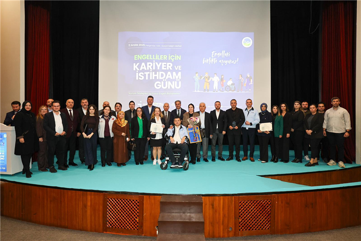 “Özel bireylerimiz gayreti ve azmiyle büyük başarılara imza atıyor”