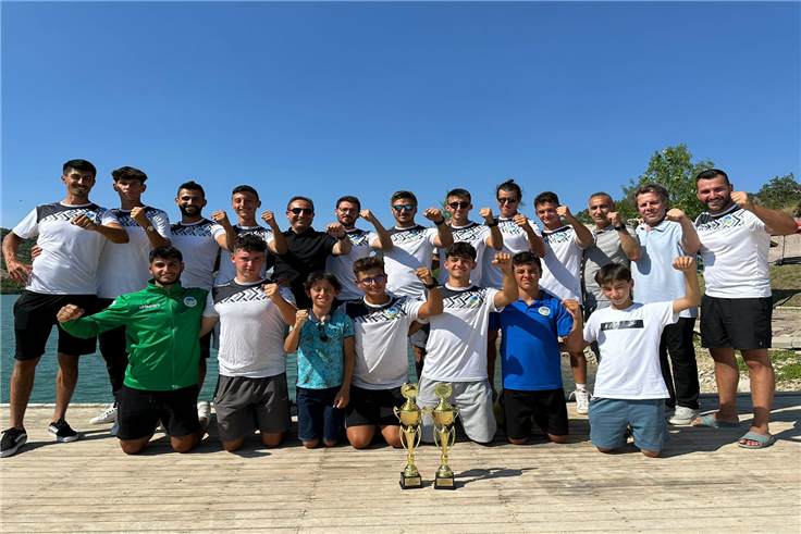 Büyükşehir kano takımı şampiyonaya damga vurdu