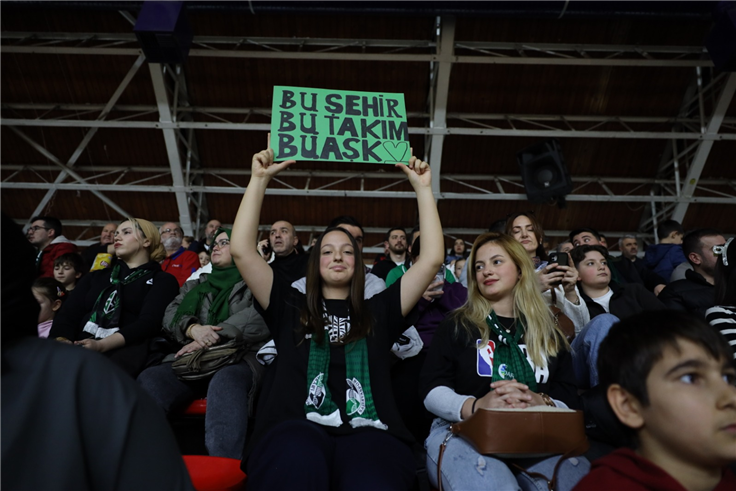 Büyükşehir Basketbol’dan 12’de 12: Yenilmezlik serisi sürüyor