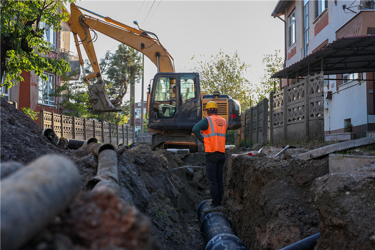 Güllük Mahallesi’nin altyapısı yoğun yağışlara karşı güvenli hale geliyor