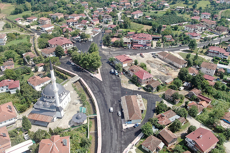 Akyazı Pazarköy mahallesinde çalışmalar sona eriyor