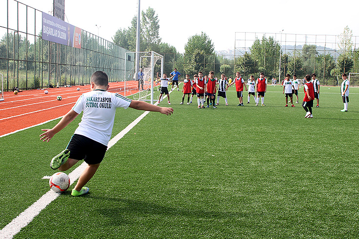 Altyapıda genç yetenekler geleceğe hazırlanıyor