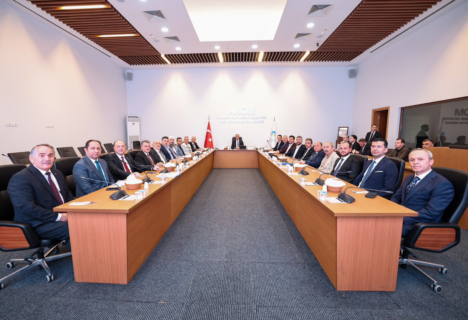 “Afetin tahribatını ortadan kaldırmak için birlikte hareket etmeye devam edeceğiz”