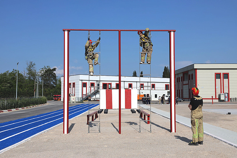 Gerçek sahnelerin aynısını yaşadılar: Geleceğin ateş savaşçıları nefes kesti…