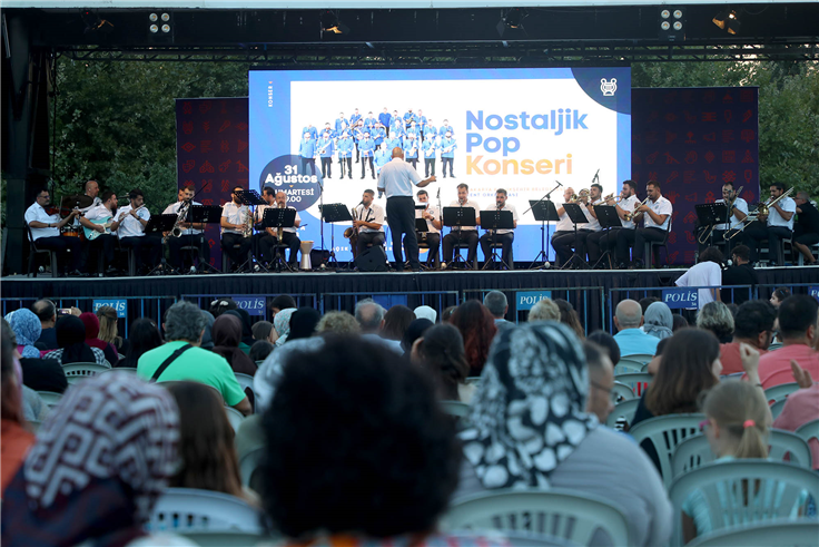 Açık Hava’da konser, sahne oyunu ve filmle unutulmaz cumartesi