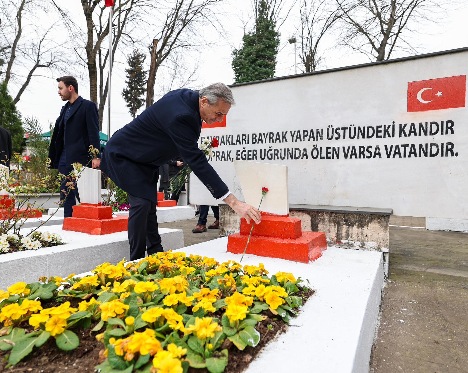 Yusuf Alemdar: “Şehadete koşarak tarihin yönünü değiştirenler, görülmemiş bir destan yazdılar”