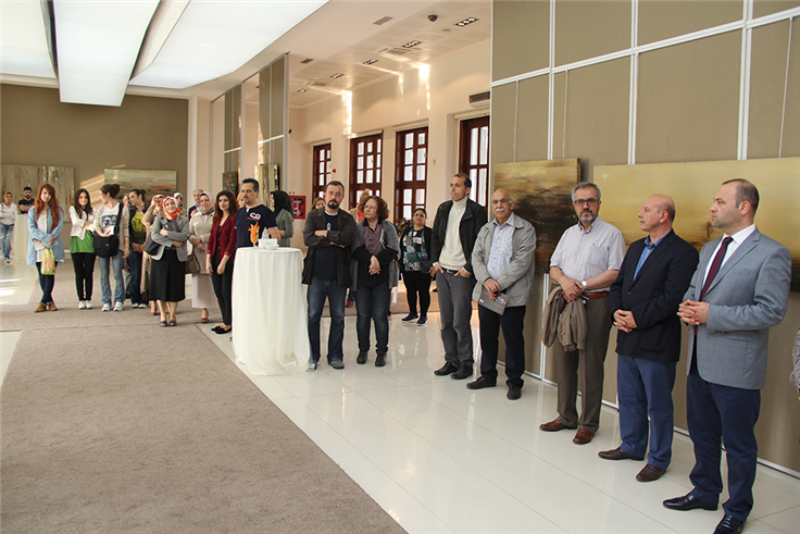 Karışık Tekniğin Modern Eserleri Galeri’de