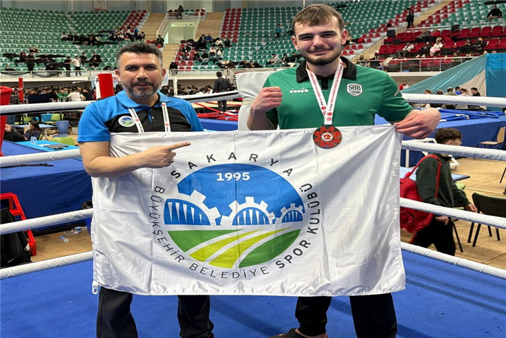 Büyükşehir sporcuları geçtiğimiz haftaya damga vurdu