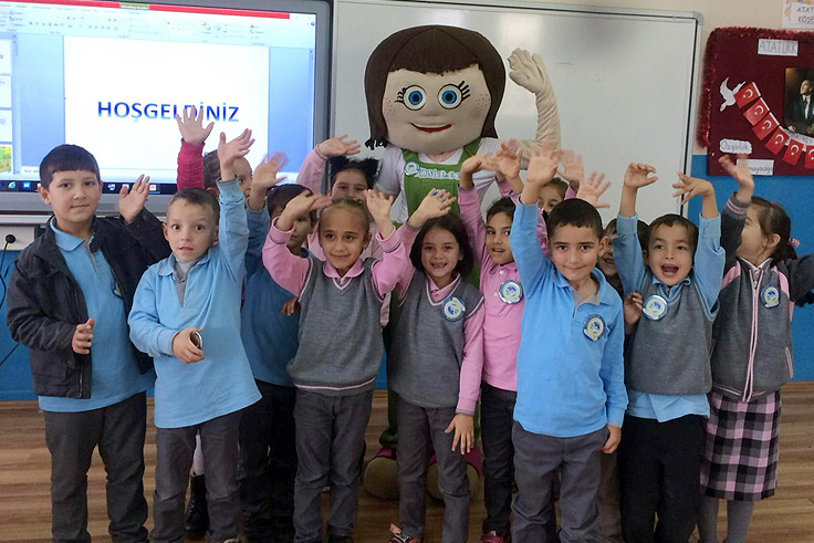 İlkokul öğrencileri Tomurcuk’la tanıştı
