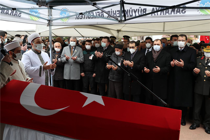 Sakarya şehidini son yolculuğuna uğurladı