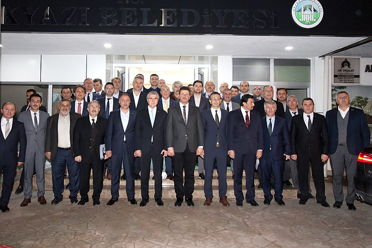 “Topraksız jeotermal seracılık Türkiye’ye örnek olacak”