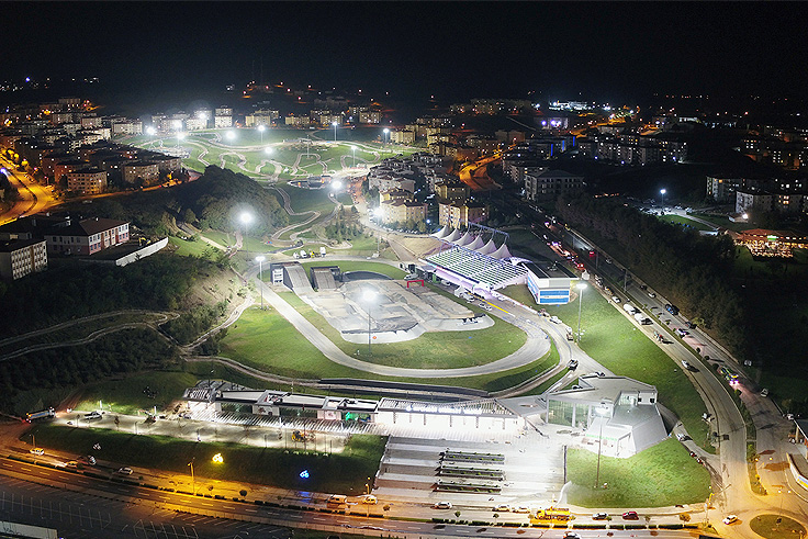 Şehrin yeni yaşam ve spor alanı 7/24 hizmette
