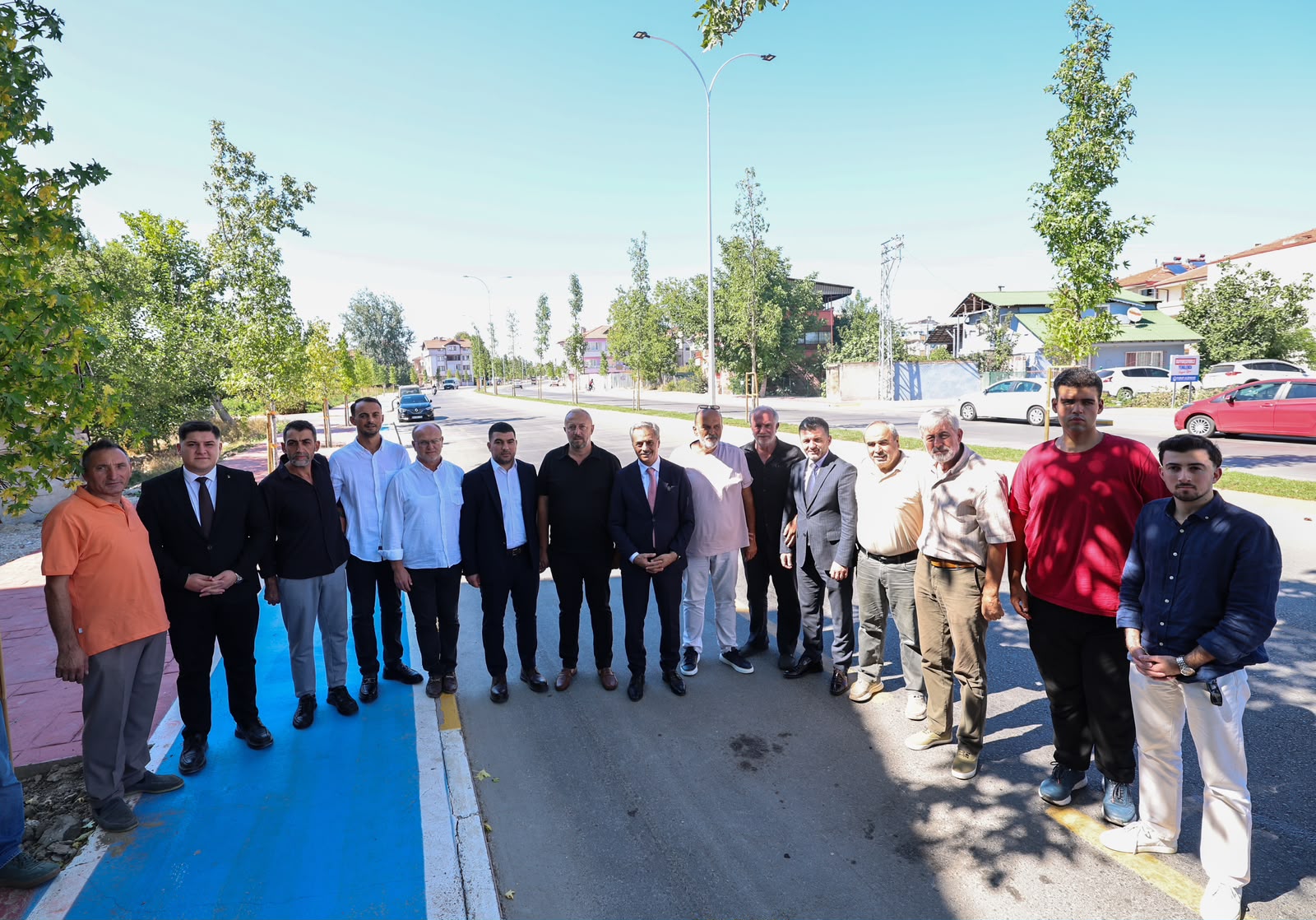 Sakarya’nın merkezine kesintisiz ulaşım artık mümkün: Alparslan Türkeş Caddesi aydınlatması ve peyzajıyla tamamlandı