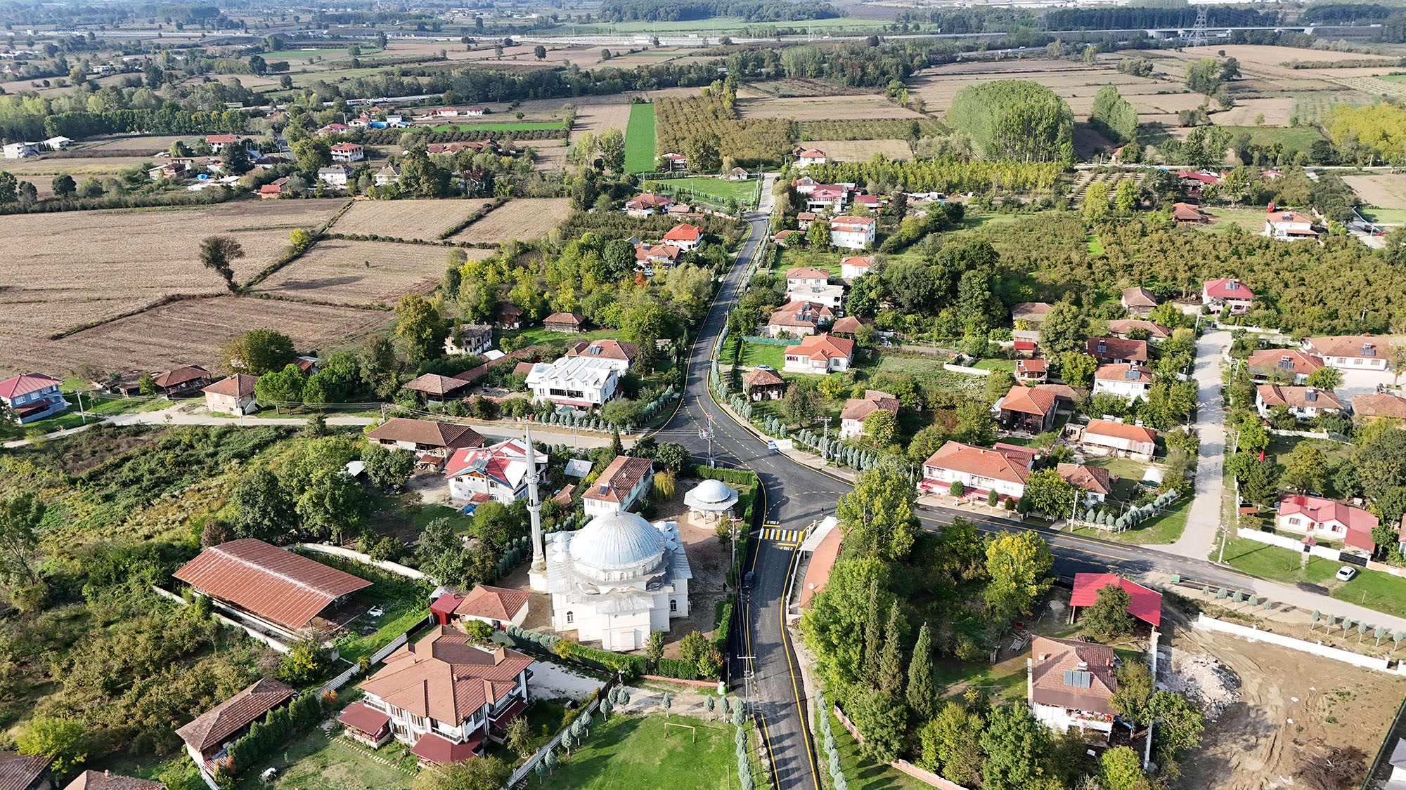 Akyazı’da 4 mahallenin ulaşımı için yepyeni dönem
