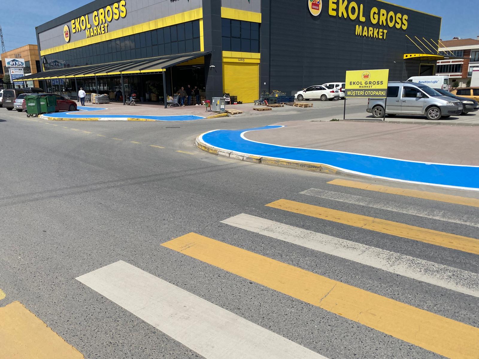 Büyükşehir’den Erenler’de bisiklet yollarına güvenli dokunuş