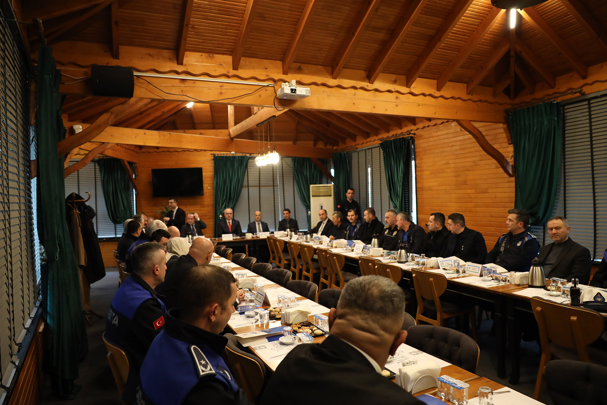 Büyükşehir vatandaşın ‘huzuru’ için 16 ilçedeki Ramazan planını belirledi
