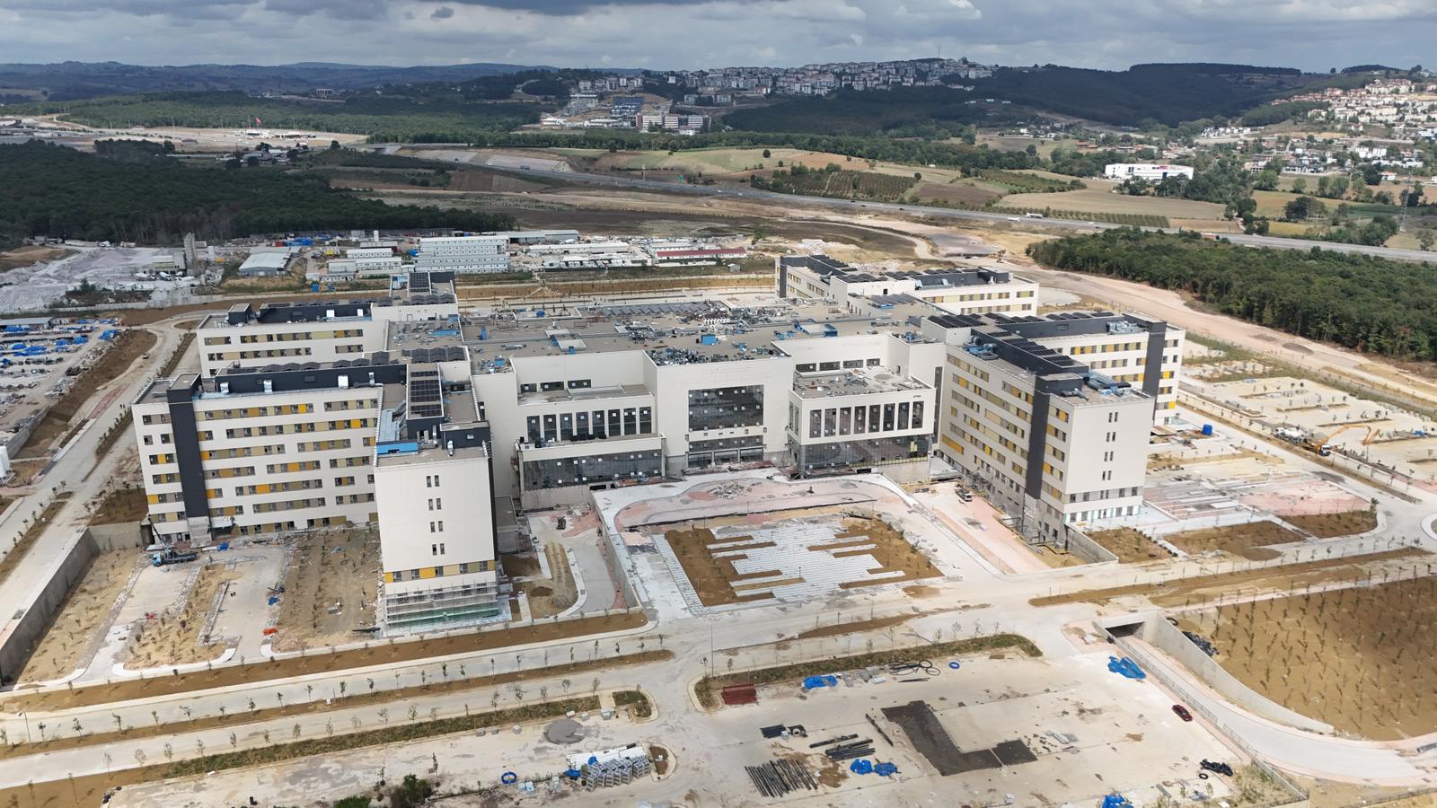“Önümüzdeki hafta Şehir Hastanesi’nin tüm altyapısını tamamlıyoruz”