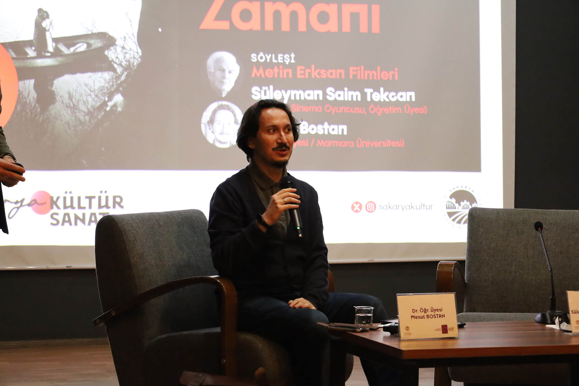 Film afişi değil her biri sanat eseri: “Hiçbir öğrencim O’nun gibi olamadı…”
