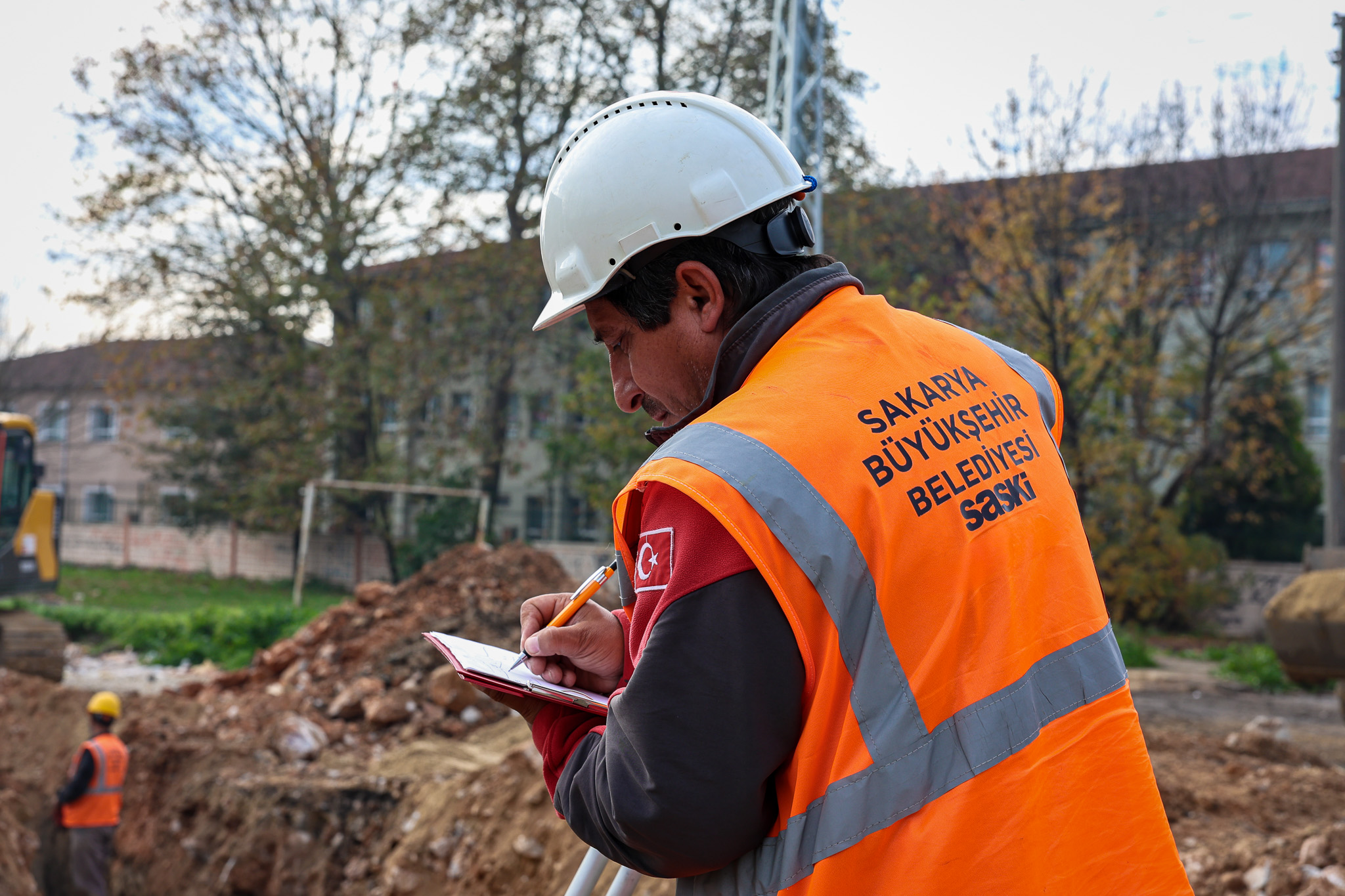 Alparslan Türkeş Caddesi’nde duble yol öncesi altyapı güçlendiriliyor