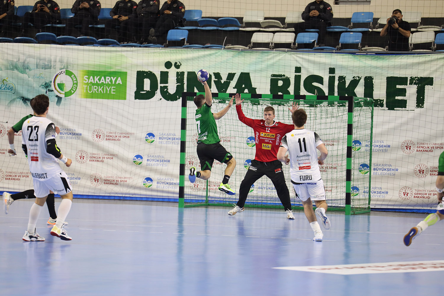 Çok istedik ama olmadı: Avrupa’ya veda ettik