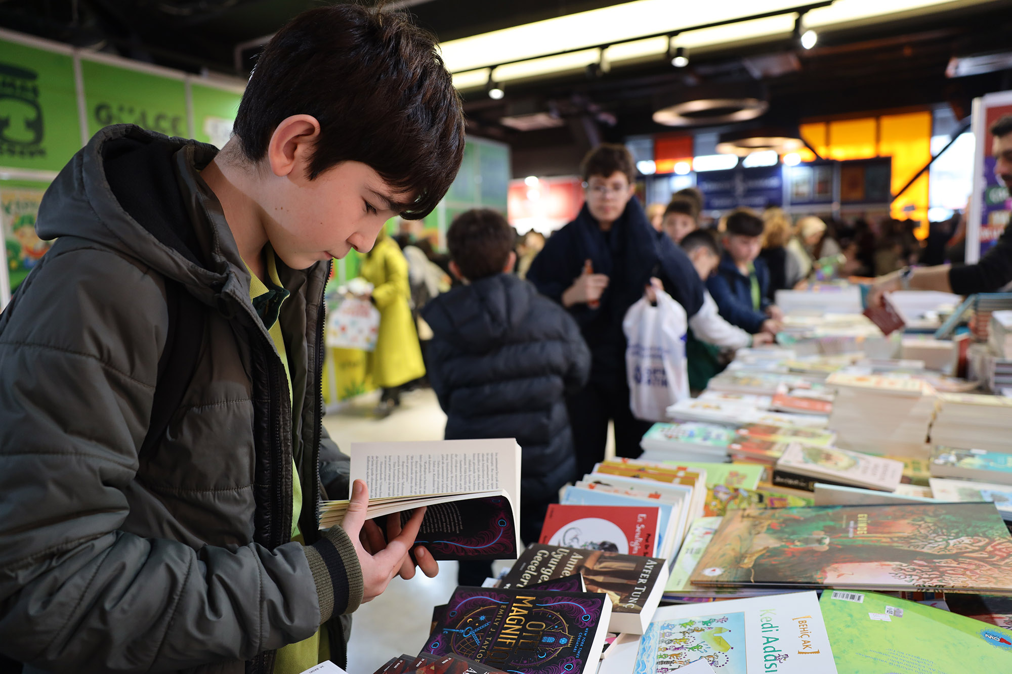 Sakarya Çocuk Edebiyatı Fuarı’na akın ediyor: 2 günde rekor katılım