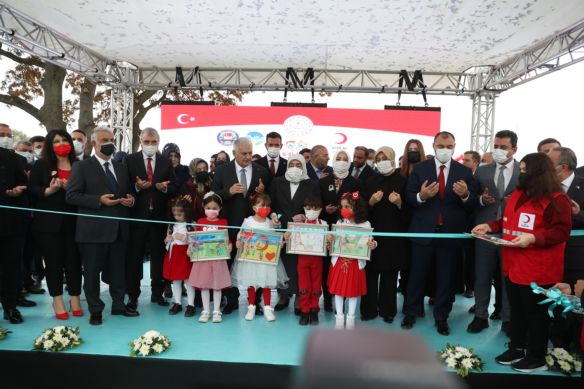 “Tek gayemiz, çocuklarımız eğitimde bizim yaşadıklarımızı yaşamasın”