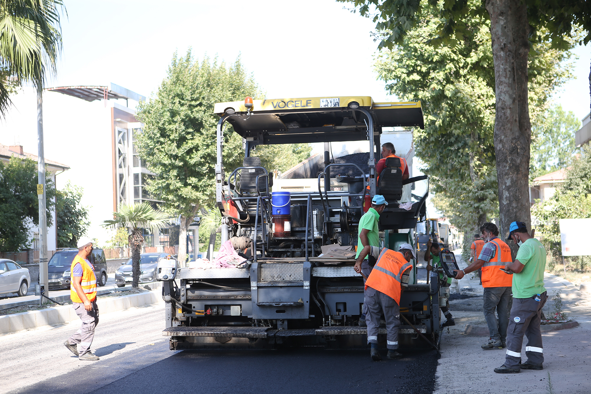 Palmiye Caddesi yeni yüzüne kavuşuyor